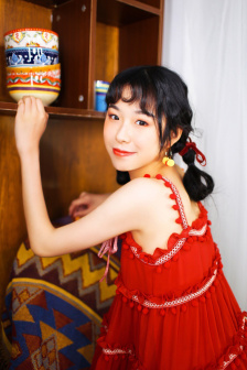 美女打屁股